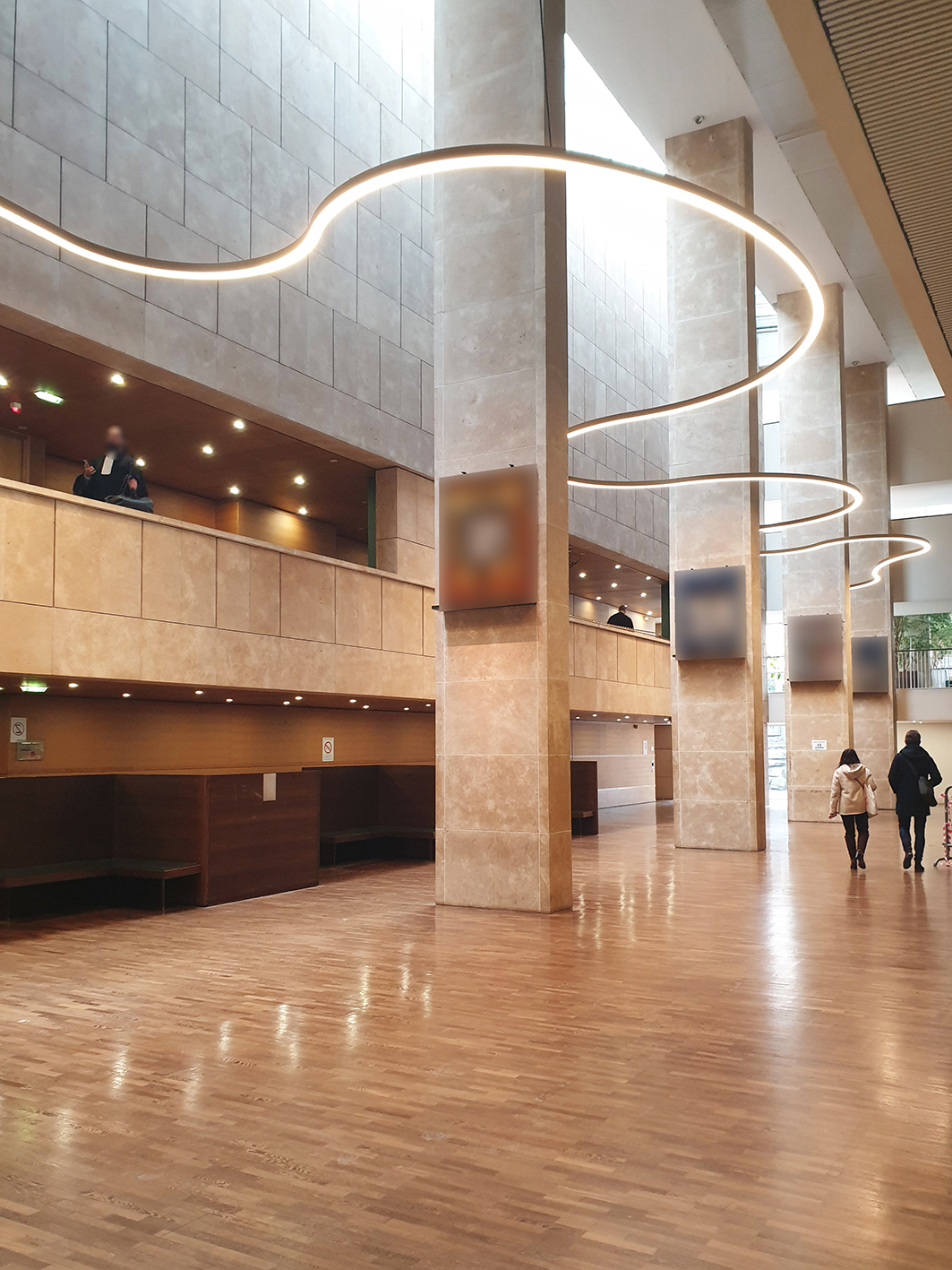 Nouveau Palais de Justice de Lyon - salle des Pas Perdus